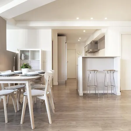 Always Easy - Luna Apartamento
