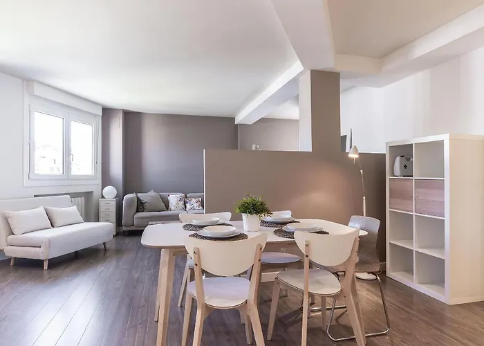 Always Easy - Luna San Sebastián